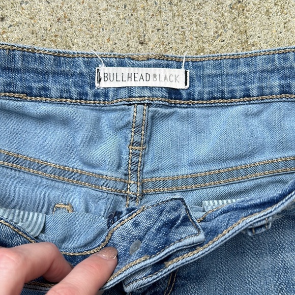 Jean Shorts - Picture 2 of 4